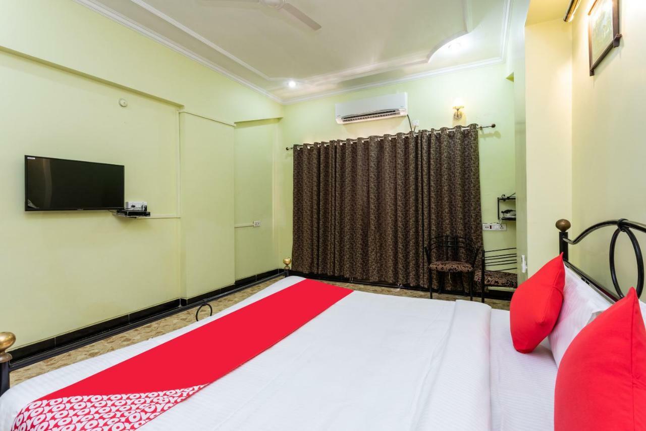 Oyo 38142 Girdhar Mahal Hotel Indore Ngoại thất bức ảnh